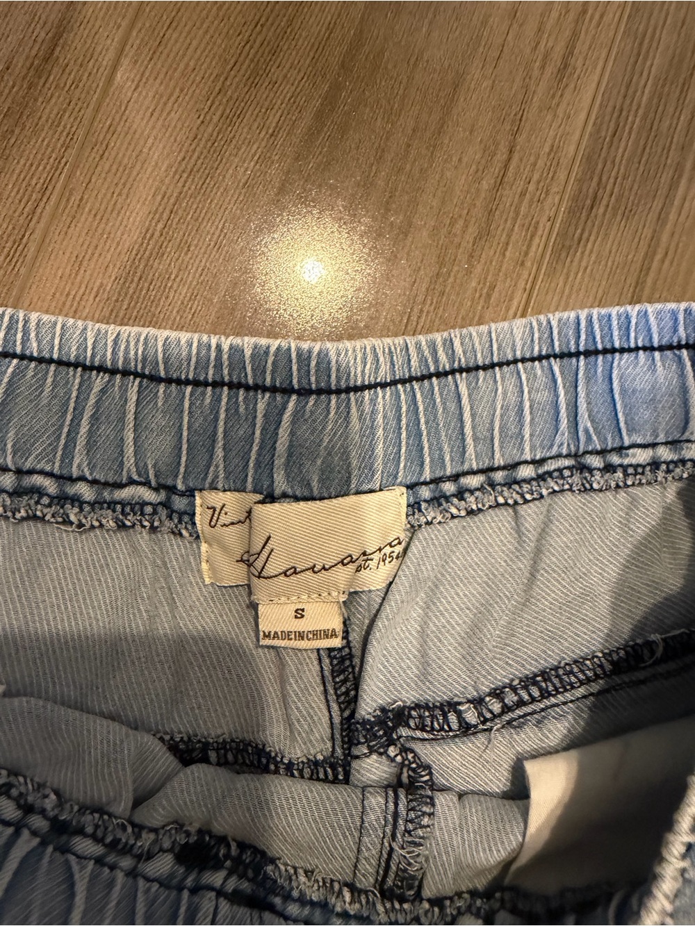 Vintage Havana Light Blue Denim Utility Shorts for Women - Picture 2 of 3